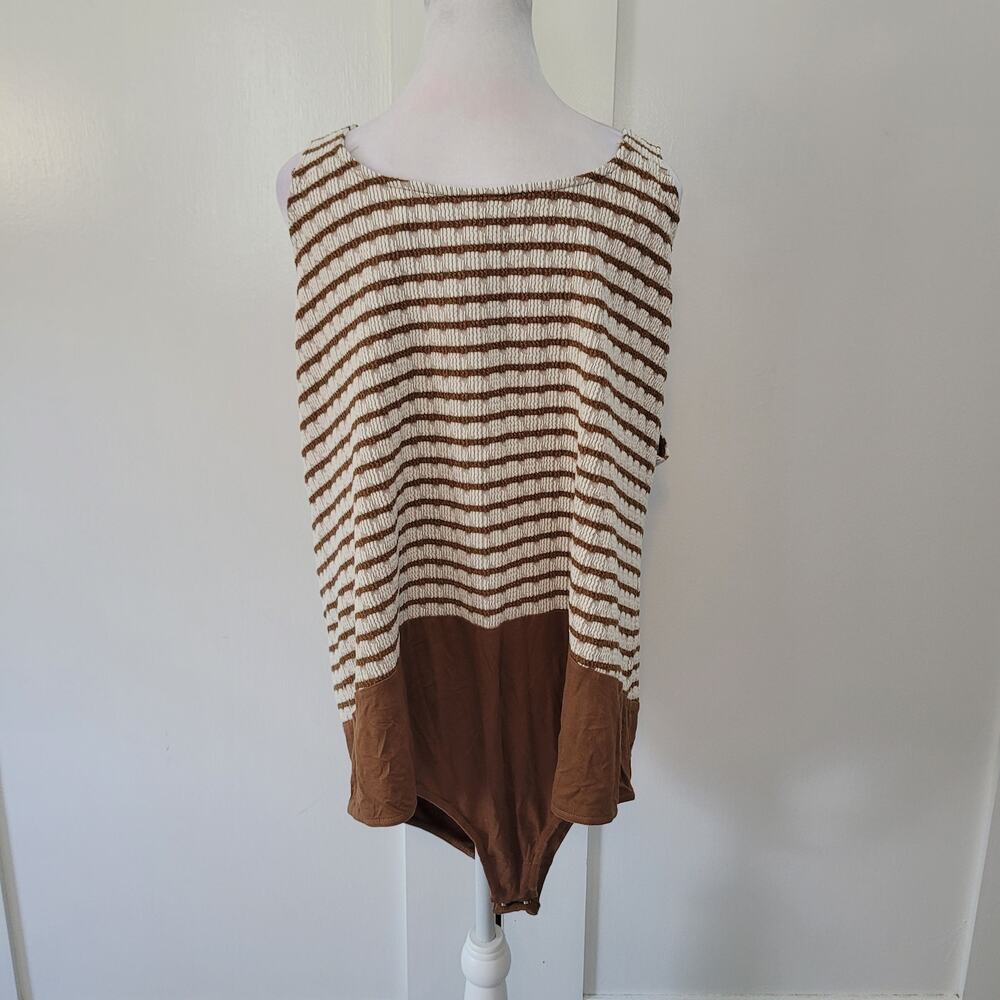 Torrid Size 4xl Brown Multi Stripe Scoop Neck Tan… - image 3